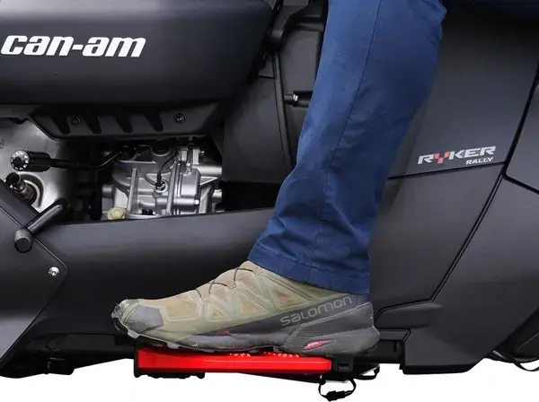 Combat Running Boards SHOW CHROME — view 3