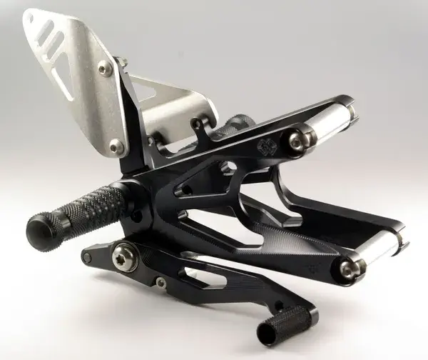 Repose-pieds FXR Gilles Tooling