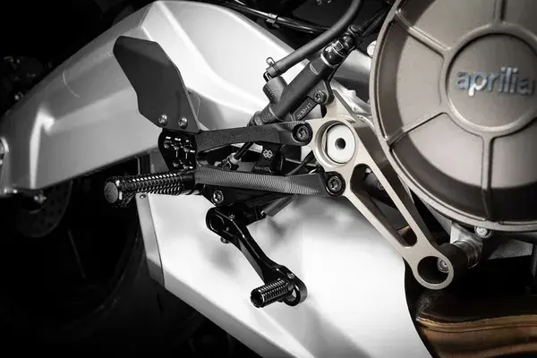Commande reculée FXR Gilles Tooling — vue 3