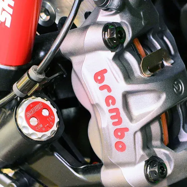 Kit de fixation d'étrier de frein en titane PRO BOLT — vue 2