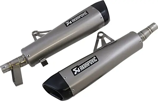 Silencieux Slip-On Line titane Akrapovic