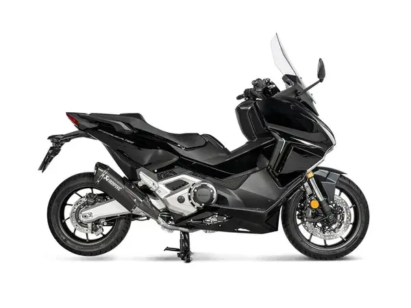 Silencieux Slip-On Line Akrapovic — vue 2