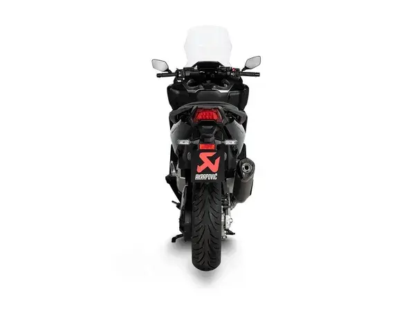 Silencieux Slip-On Line Akrapovic — vue 6