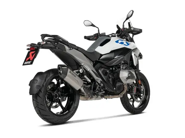 Silencieux Slip-On Line Street Akrapovic — vue 2
