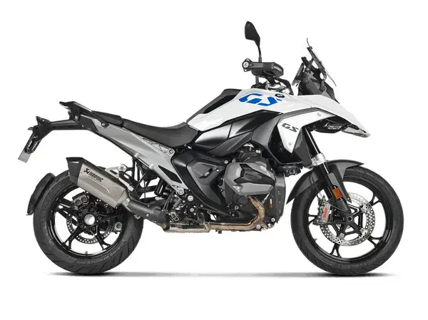 Silencieux Slip-On Line Street Akrapovic — vue 3