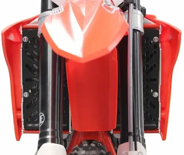 AXP Racing Xtrem Radiator Guard Beta 125 — view 4