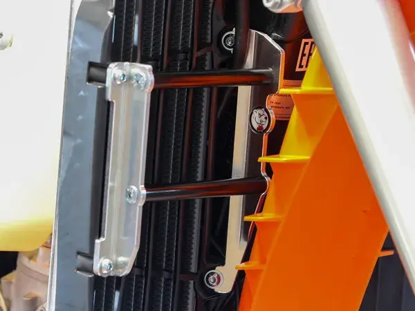 Protecteurs de radiateur AXP Racing Excel/Freeride 24+ noir