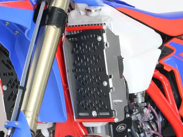 Radiator guards Xtrem Beta AXP Racing — view 2