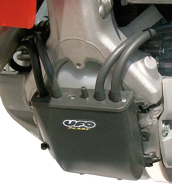 Universele Supermotard hydraulische reservoirs UFO — zicht 2
