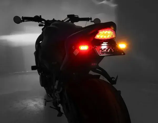Frecce a LED T3 Switchback per M8 DENALI — vista 2
