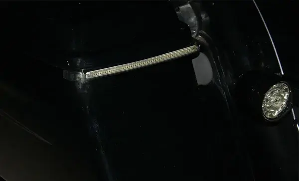 مصابيح LED إضاءة جانبية منخفضة المظهر BAGZ™ من كاستوم داينمكس — المنظر 3