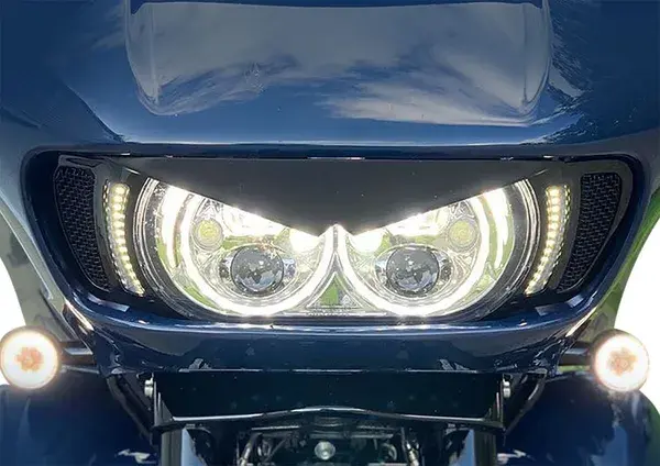 Genesis 4 Dynamic LED Road Glide luchtinlaten - CUSTOM DYNAMICS — zicht 3