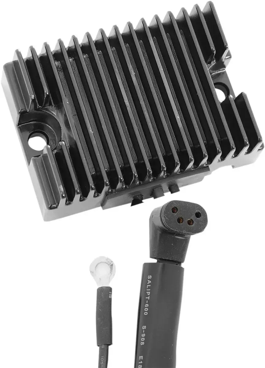 Trdno stanjski regulator DRAG SPECIALTIES