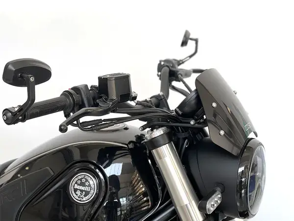 Kaca Depan (Windshield) WRS — tampak ke-5