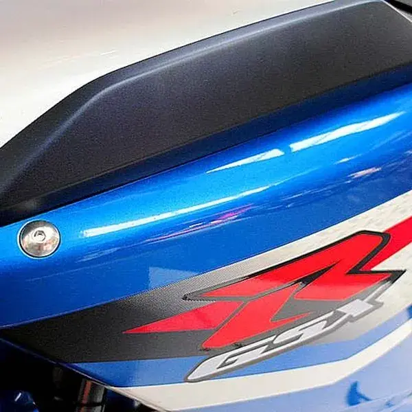 Suzuki 프로 볼트 페어링 볼트 키트 — 2번째 뷰