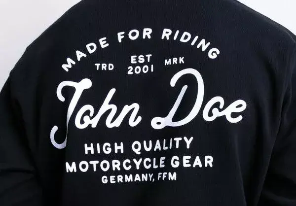 Суитшърт с качулка JOHN DOE Lettering — изглед 3