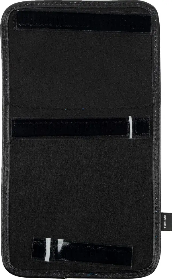 Show Chrome dashboard pouch — view 3