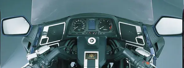 PARTS UNLIMITED 前扬声器装饰盖