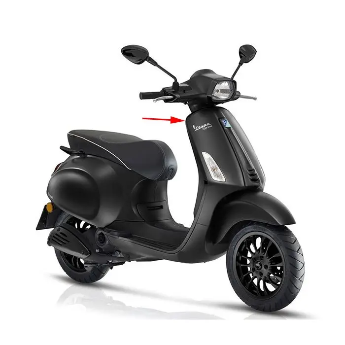 Piaggio Original 装饰条 右侧亮黑色腿部护板 Sprint cm2987035