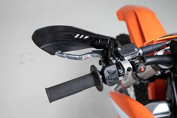 Cycra Stealth Primal 블랙 핸드가드 — 4번째 뷰