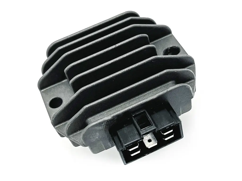 Sprieguma regulators Sifam 5 tapu Aprilia Derbi Gilera Piaggio Vespa