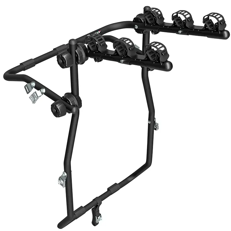 Porte velo de coffre Peruzzo milano pour 3 velos avec emplacement (maxi 45KGS) se prend plus bas.