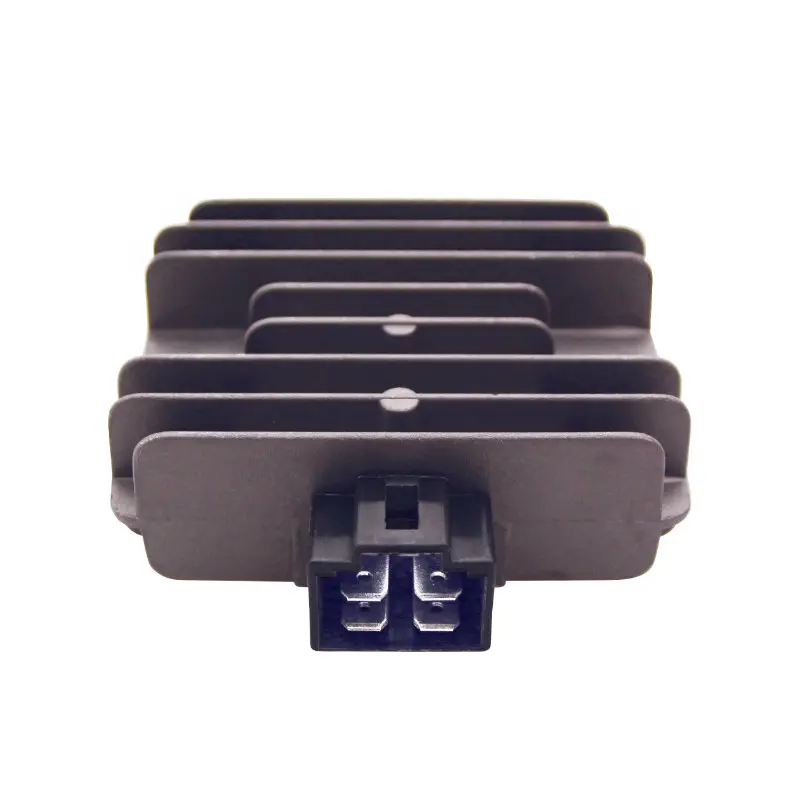 Spannungsregler 50 A Box adaptierbar CPI 50 SM / Keeway Razzo schwarzer 4-Pol Stecker P2R