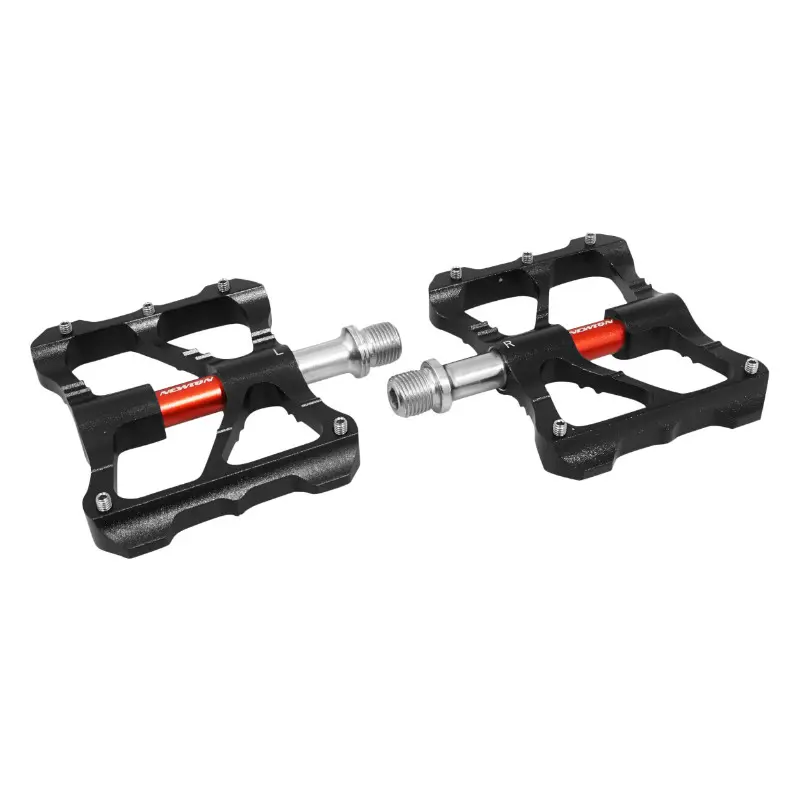 Pédales VTT plateforme descente Newton noir axe rouge roulements alu CNC filetage 9-16 picots argent (paire)