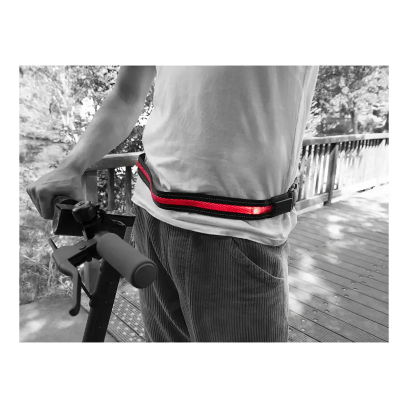 Fahrrad-Beleuchtungsgurt USB mit Fernbedienung 2 Modi Blitz und Dauerlicht Auswahl P2R — Ansicht 4