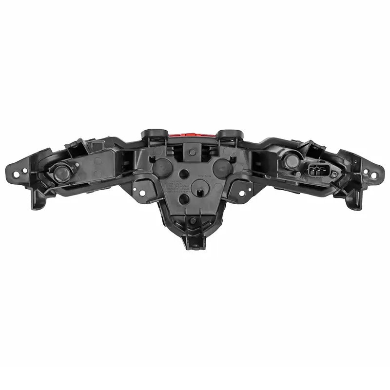 Achterlicht maxiscooter adapteerbaar yamaha 560 TMAX 2020+2021 rood met leds (OEM b7m-84710-00) (ce-gehomologeerd) -P2R — zicht 3