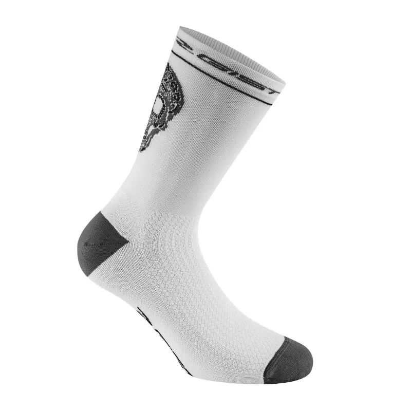 Chaussettes Gist Crâne-Skull été blanc-noir 36-39 hauteur 18 cm