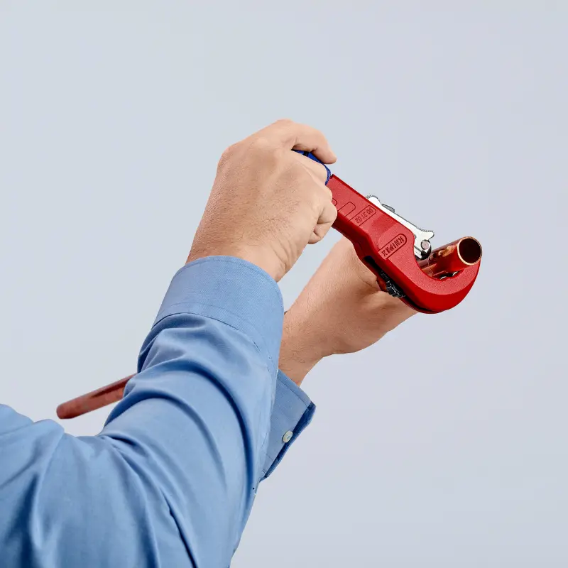 Profirohrschneider für Stahl-Kupfer Knipex tubix 180MM schneidet von 6 bis 35 MM Wandstärke bis 2MM (90 31 02 BK) -made in germany — Ansicht 6