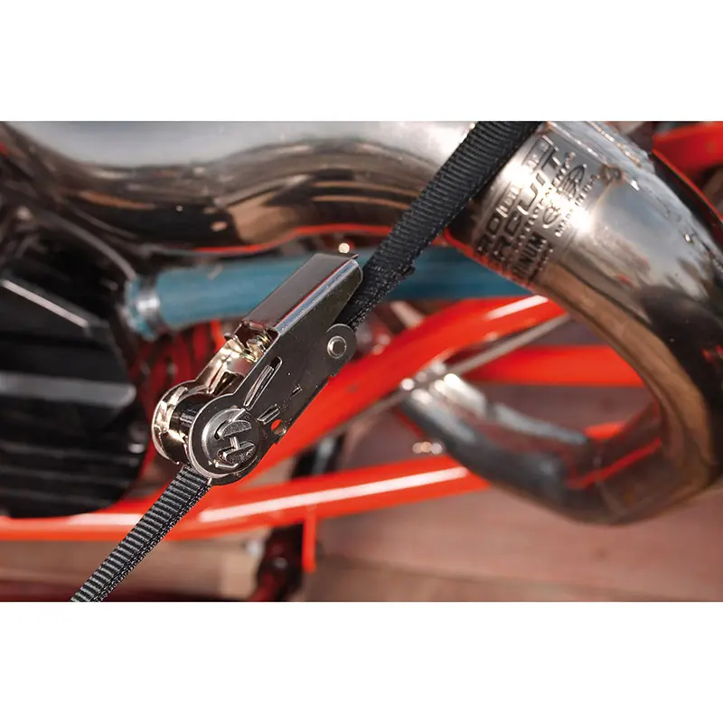Masterlock Ratsche-Spannband 25 mm 5 m schwarz 400 kg TÜV-Zertifizierung — Ansicht 3