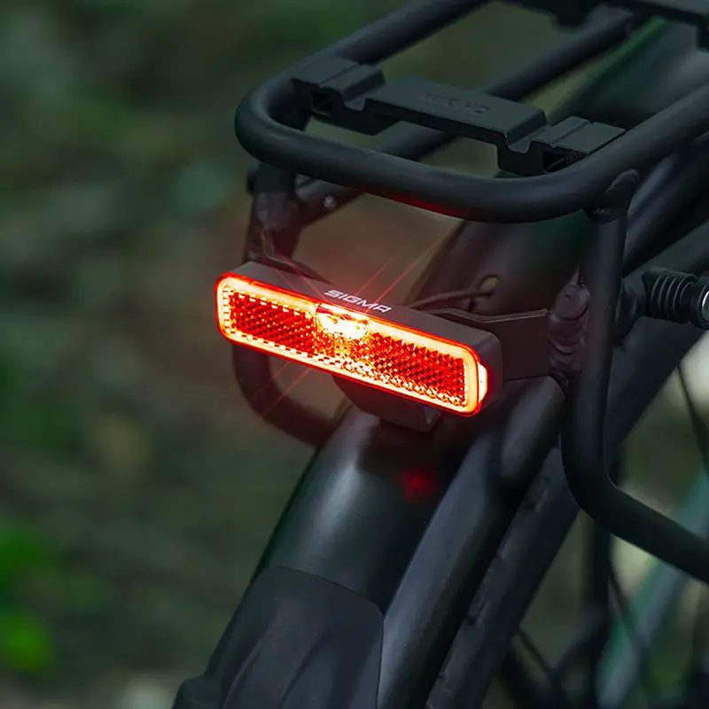 Sigma EOX RL Rack - Achterlicht E-bike 6-48V met remlicht — zicht 4