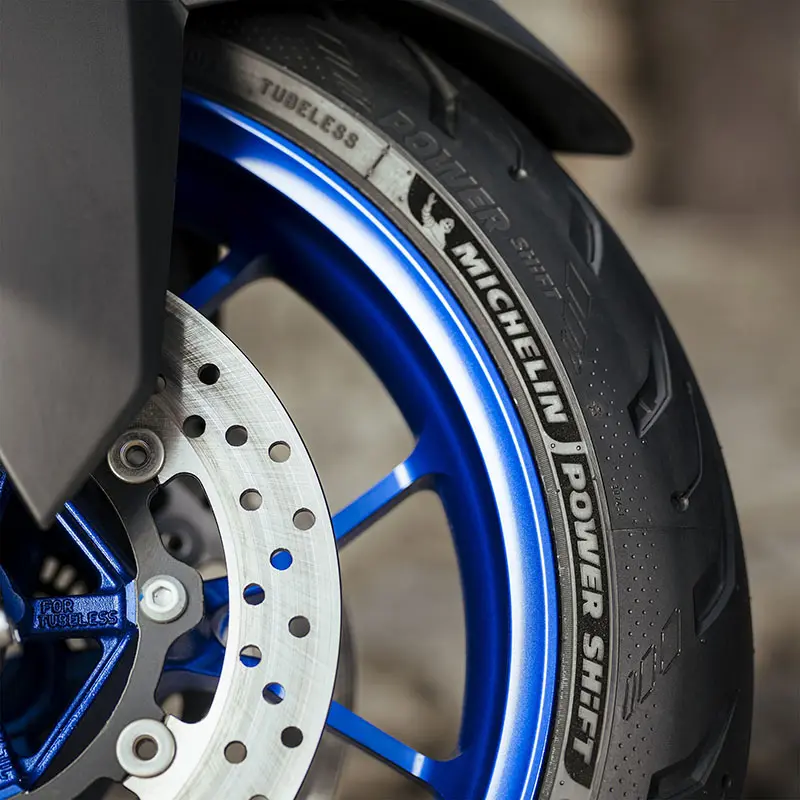 Michelin Power Shift 리어 타이어 — 7번째 뷰