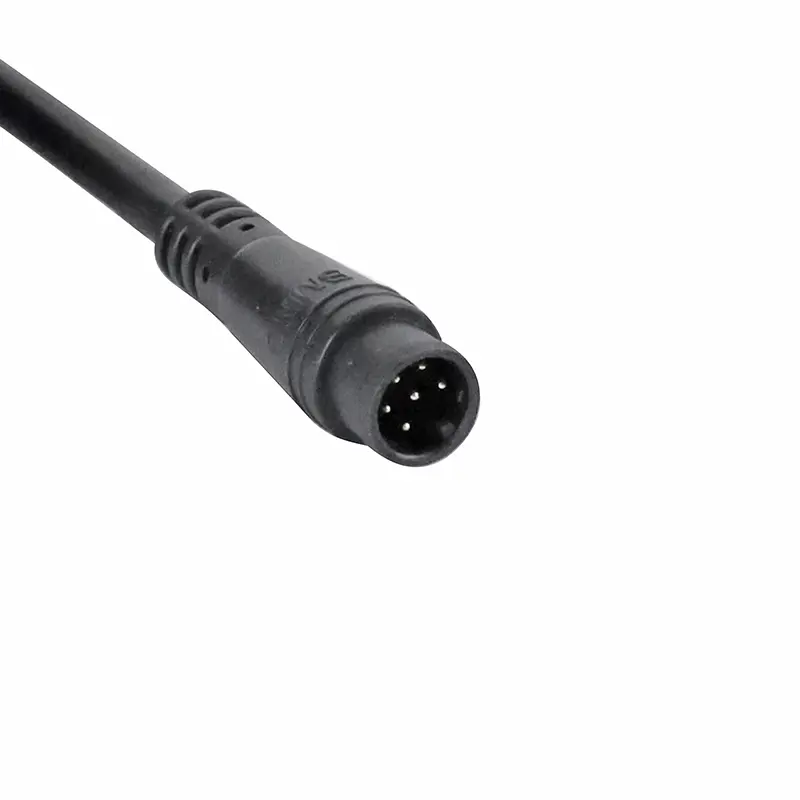 Bedieningsknop aan/uit, richtingaanwijzers, claxon Kugoo G2 Pro — zicht 5