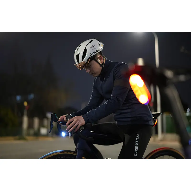 Intelligente Fahrrad-Frontbeleuchtung iGPSPORT VS1200S 1200 Lumen LED Langstrecke — Ansicht 6
