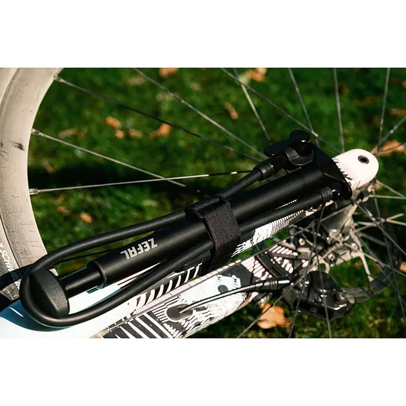 Pumpe Zéfal Adventure Portable Aluminium Schwarz 9 Bar — Ansicht 5