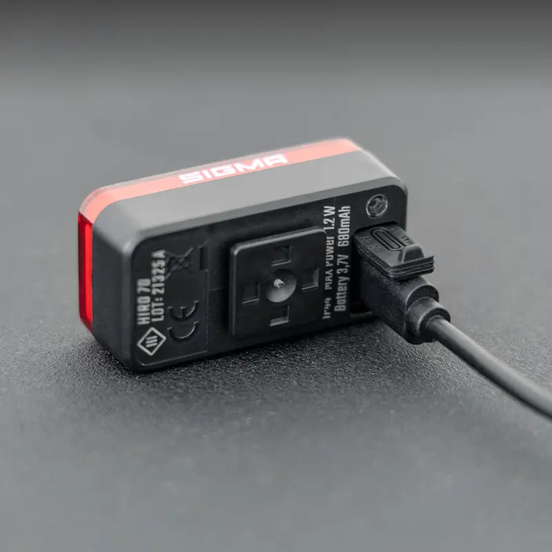 시그마 히로 70 - USB 자전거 후미등, 안장 받침대 장착형, 블랙 — 5번째 뷰