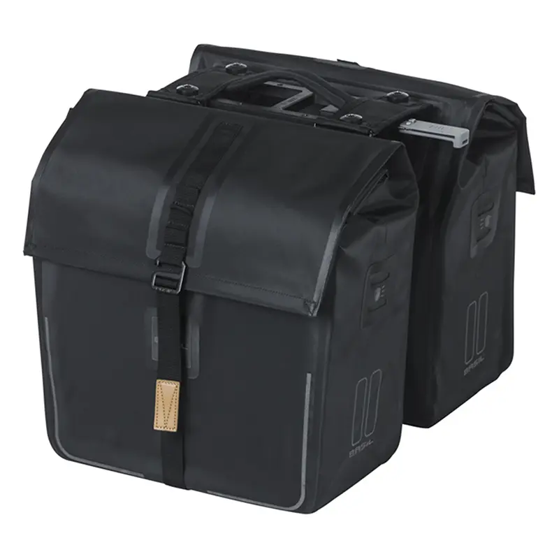 Doppeltasche Fahrrad Heck Basil urban dry 50L schwarz 100% wasserdicht (31,5X16X32CM) - Befestigungssystem mik (kompatibel mit 157030 inklusive)