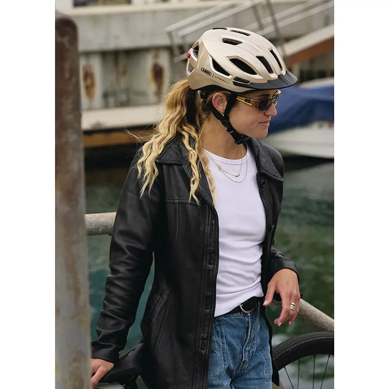 ABUS Urban-I 4.0 샴페인 베이지 성인용 자전거 헬멧 M 사이즈 (54-58 cm) 다이얼 조절 후방 USB 라이트 — 7번째 뷰
