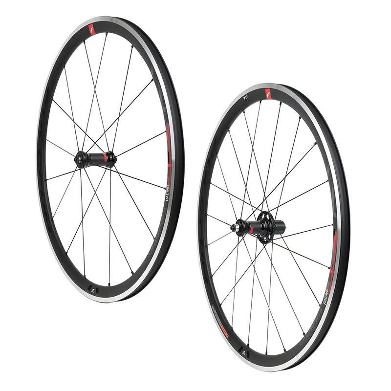 Двойка шосейни колела Fulcrum Racing 4 700 черни касета Shimano 12-11-10V
