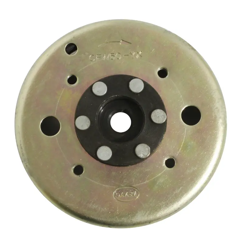 Rotor d'allumage P2R adaptable Peugeot Kisbee 4T, V-Clic 4T, Kymco Agility 4T, Sym Orbit 4T, Baotian BT49QT 4T, scooter chinois GY6 4T 139QMB 8 pôles