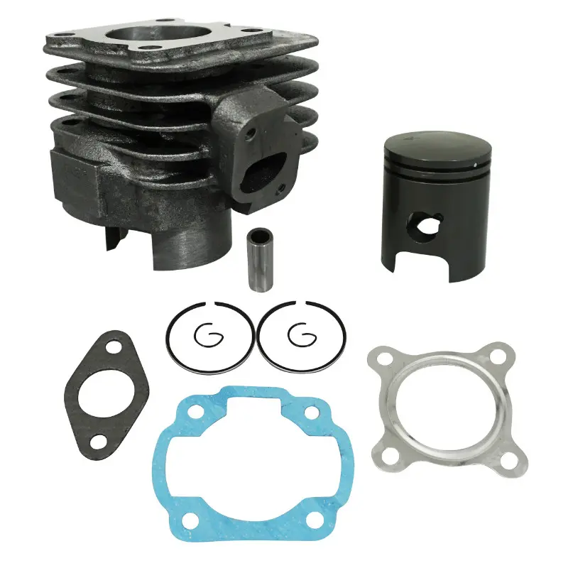 Cylindre P2R fonte avec piston graphite CPI 50 Popcorn, Oliver, Aragon, Hussar-Keeway 50 Focus, Hurricane, Matrix, F-Act-Generic 50 XOR, Ideo (axe de piston diam 12 mm)