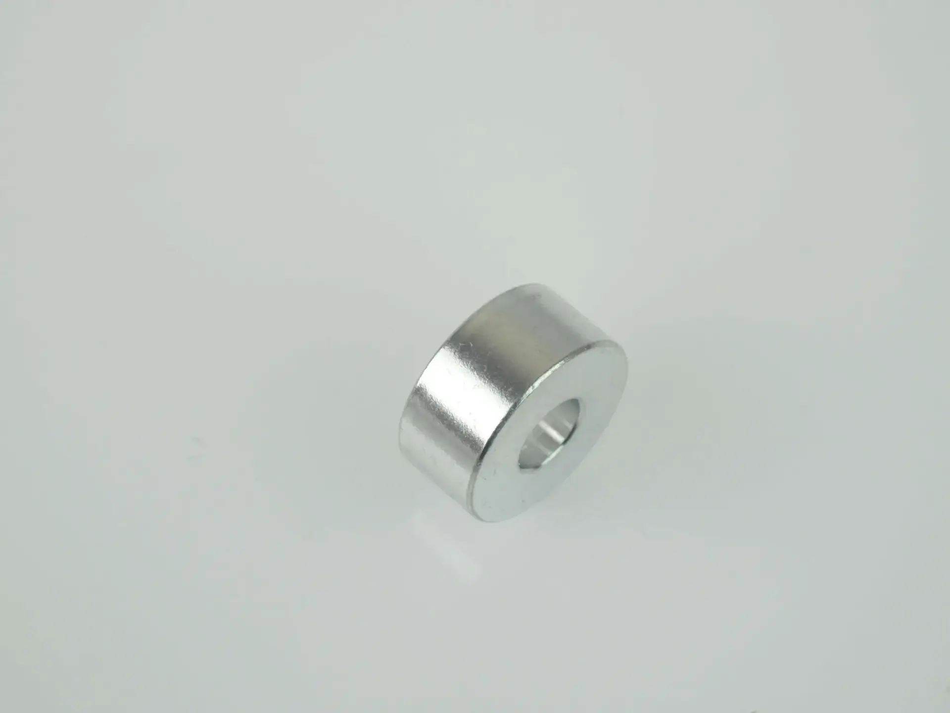 Distanzscheibe 10mmH x 21.6mmOD x 8.2m Barkbusters für Motorrad und Roller